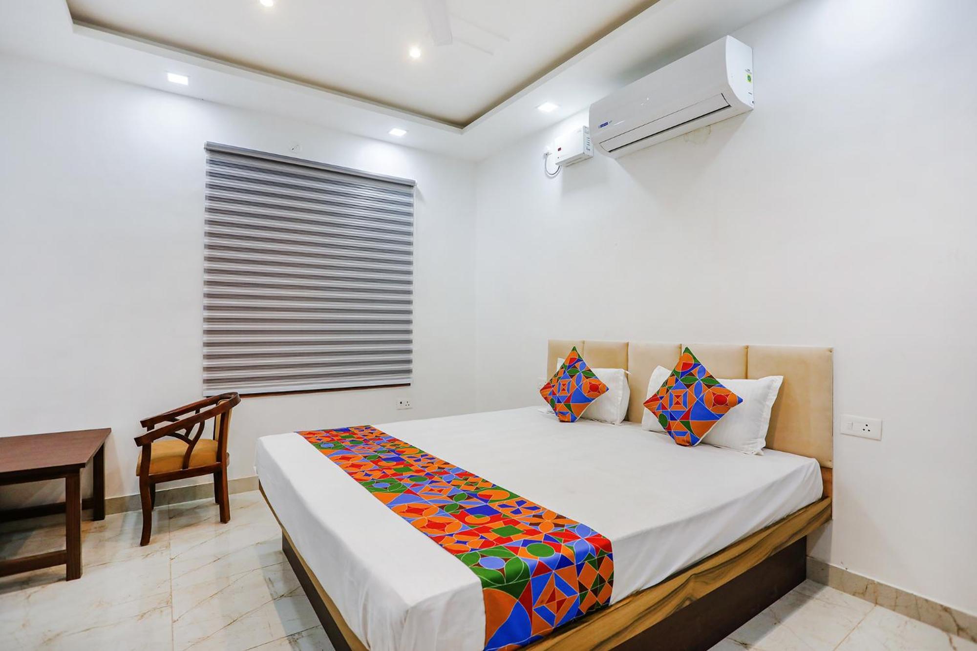 Fabhotel Jp Hotel Varanasi