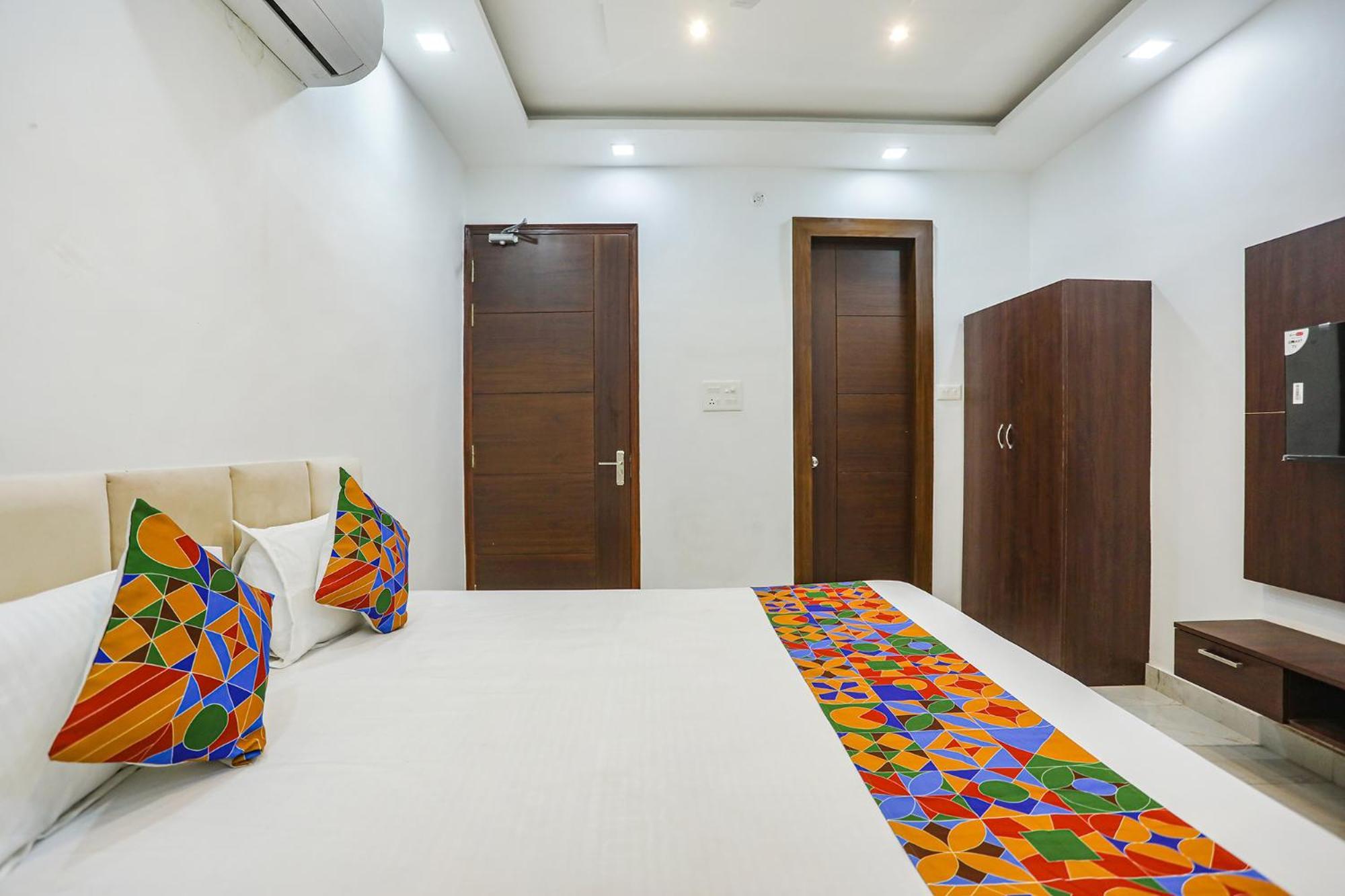 Fabhotel Jp